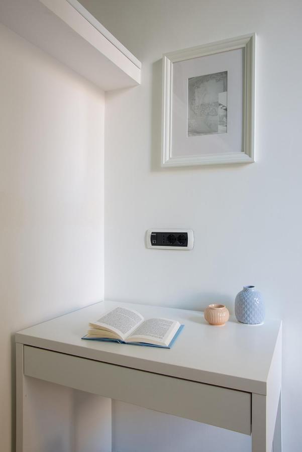 Appartamento All'Archivio Di Stato By Wonderful Italy Napels Buitenkant foto